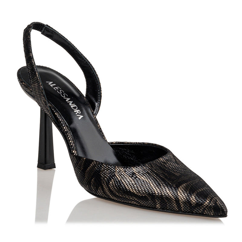 Kassiopi || Black